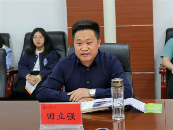 1682413840138497.jpg 2.jpg