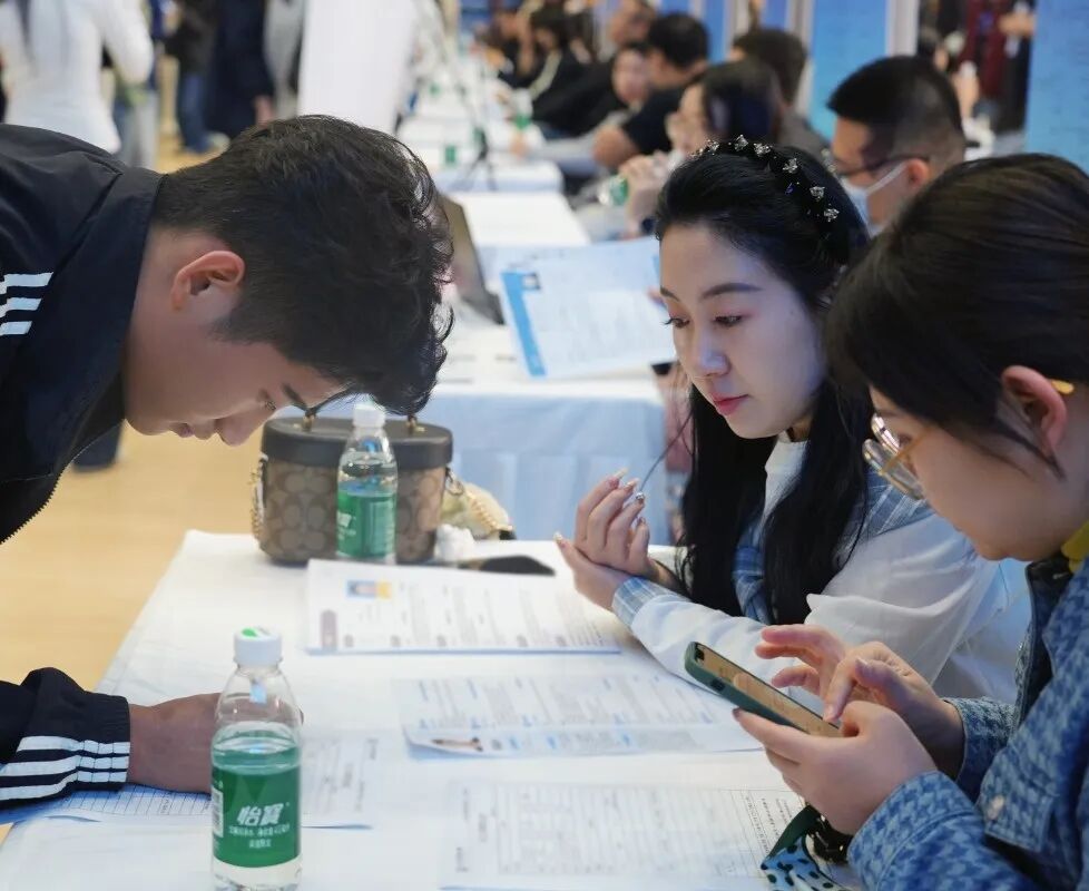 1758504355488798.jpg 1758504355488798.jpg