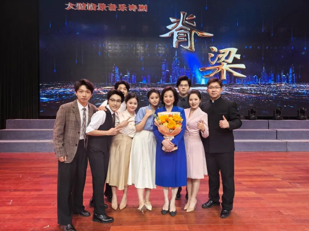 1758675372558982.jpg 1758675372558982.jpg