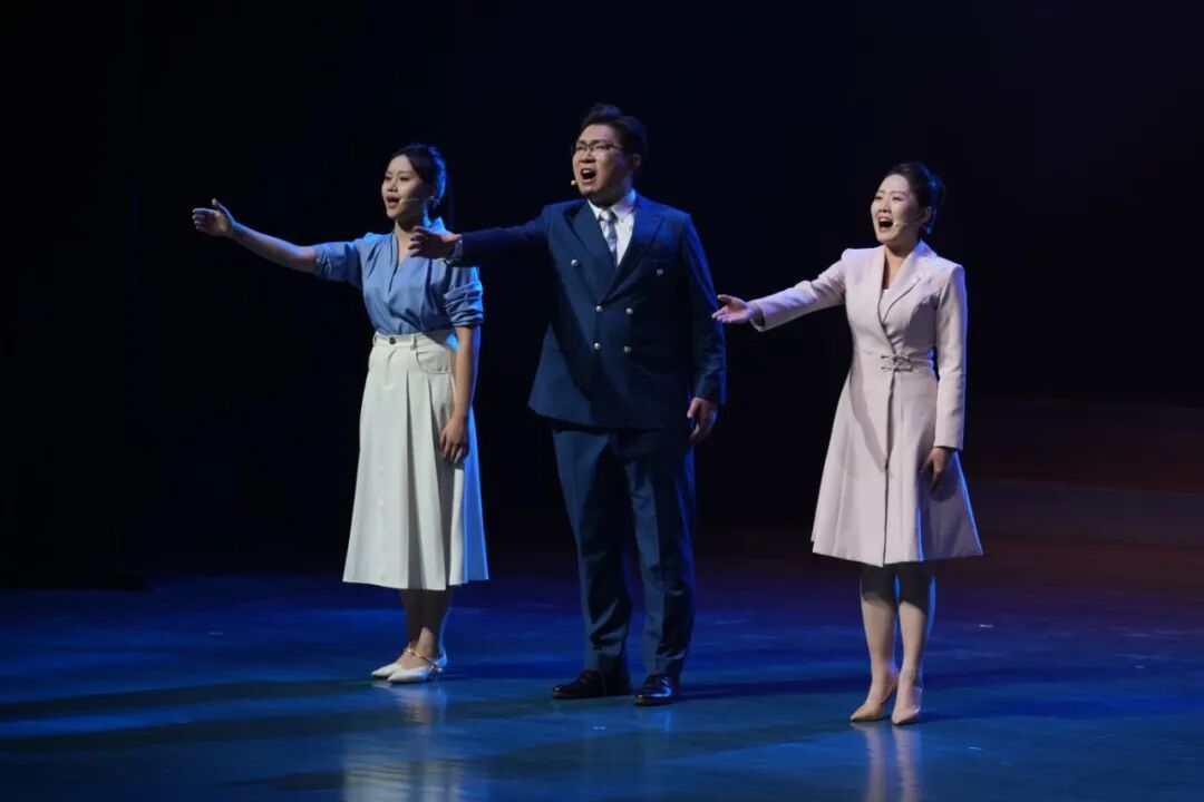 1758675649102045.jpg 1758675649102045.jpg