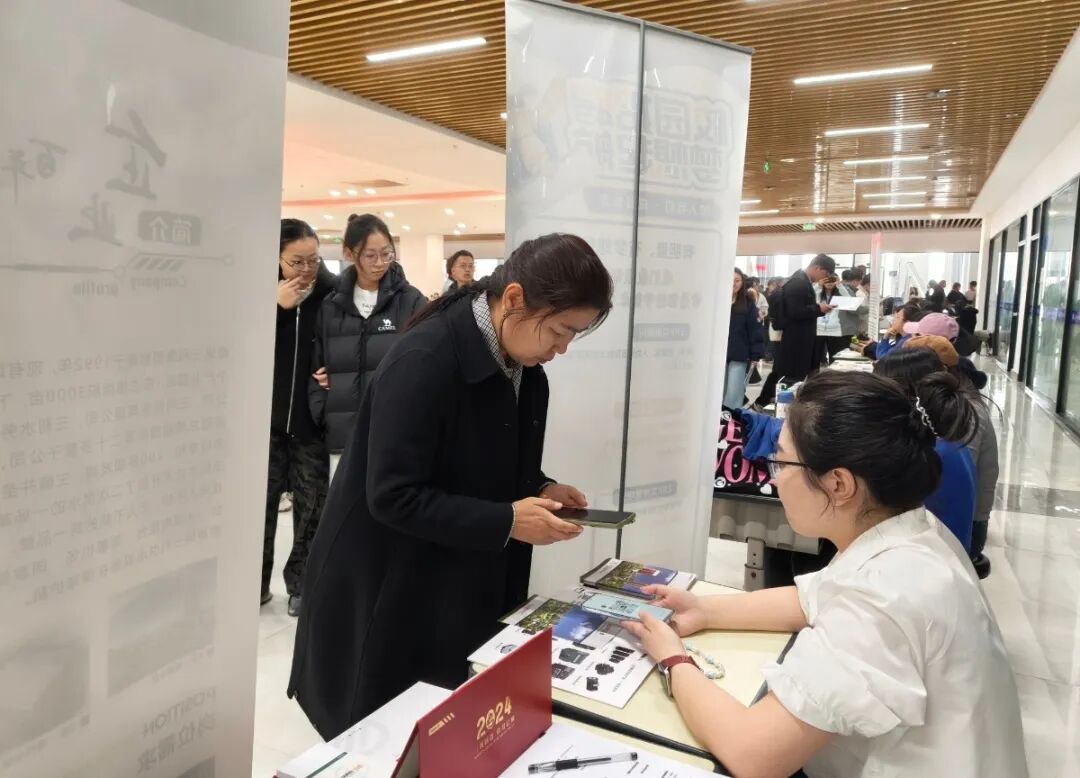 1774251679165930.jpg 1774251679165930.jpg