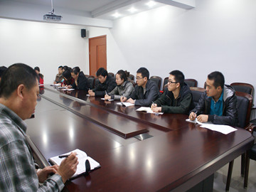 Beat365唯一官方网站召开毕业生就业工作会议