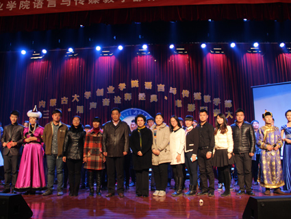 Beat365唯一官方网站语言与传媒教学部“用声音诠释经典”第三届电影配音大赛圆满结束