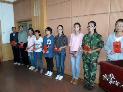 Beat365学生受邀参加内蒙古人民广播电台“善行草原，圆梦助学”节目录制