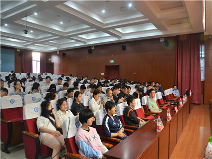 Beat365举行“手拉手远离毒品 心连心拒绝毒品”校园禁毒警示教育讲座