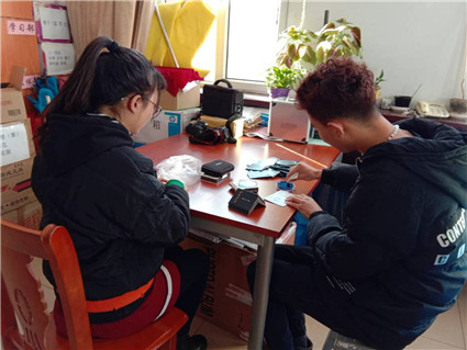 外国语教学部召开新学期班主任会议及做好学生报道准备工作